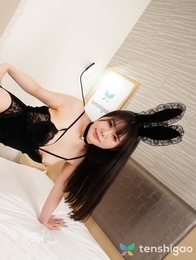 Welcome back to Kei Muto who teases us with a bunny cosplay