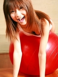 Mika Orihara shows hot curves while doing some gymnastics